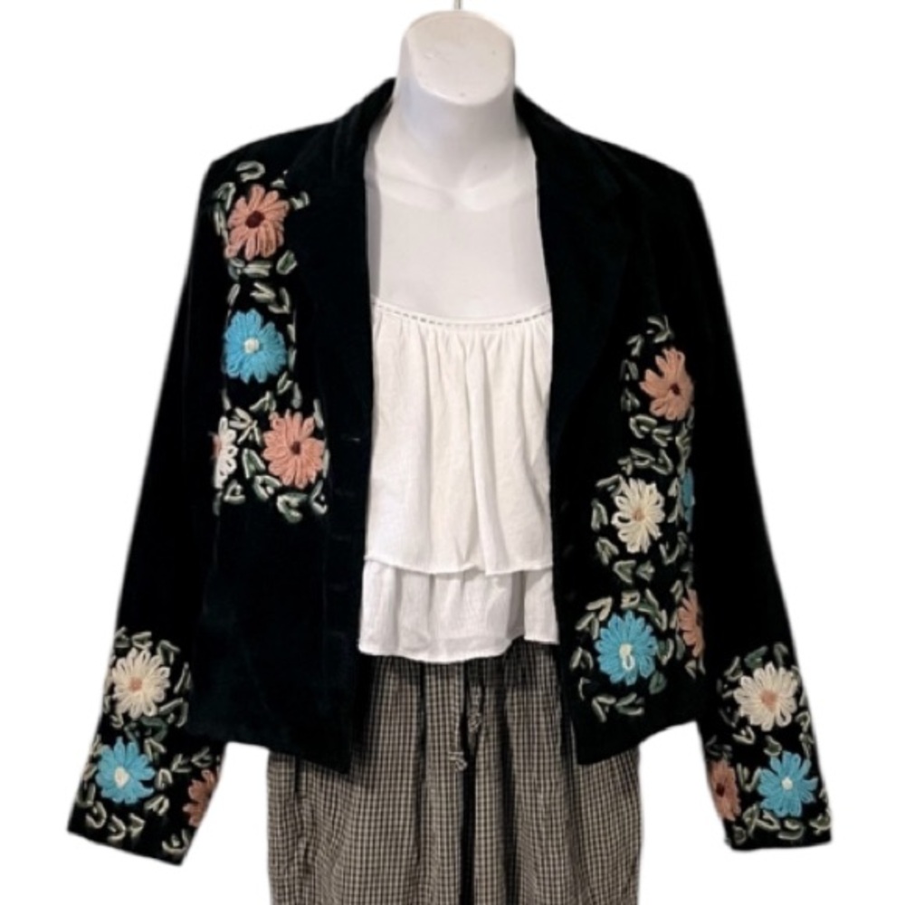 Persaman NY Womens Black Embroidered Floral Velvet Button Down Boho Crop Blazer